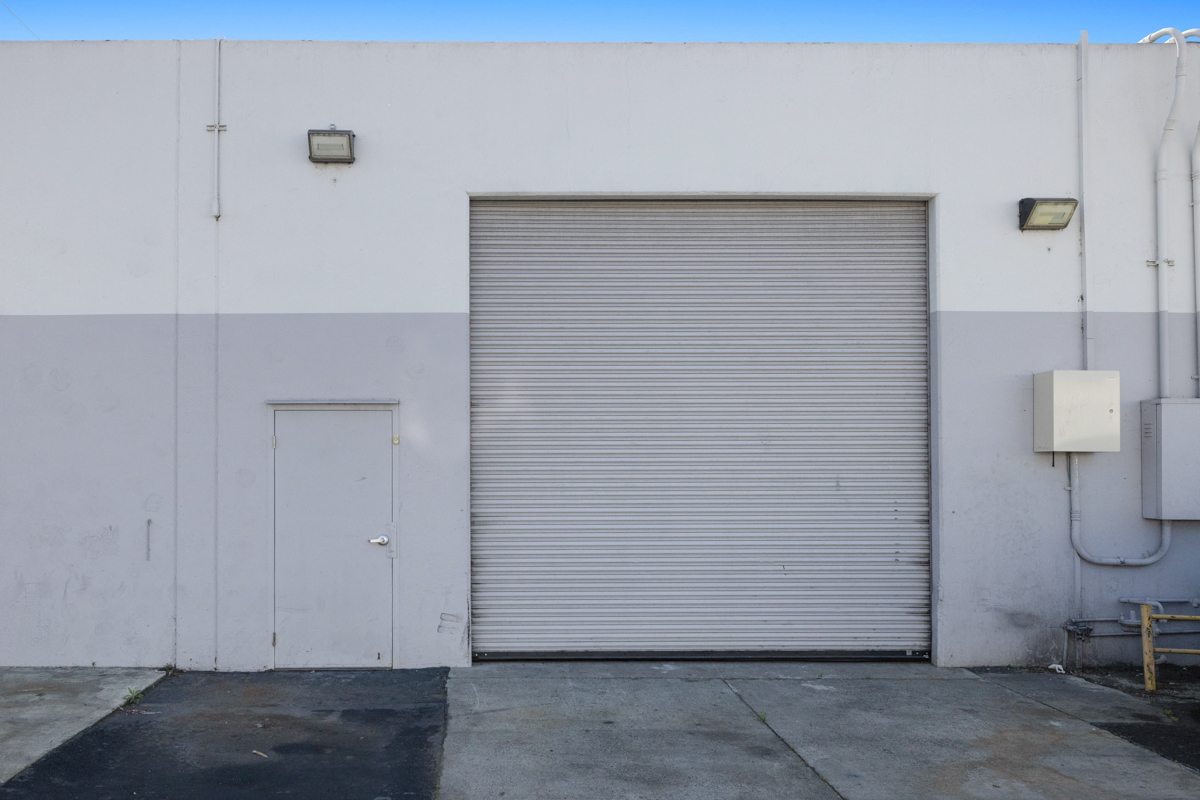 3,000 SF Industrial Space in Westminister, CA Photo